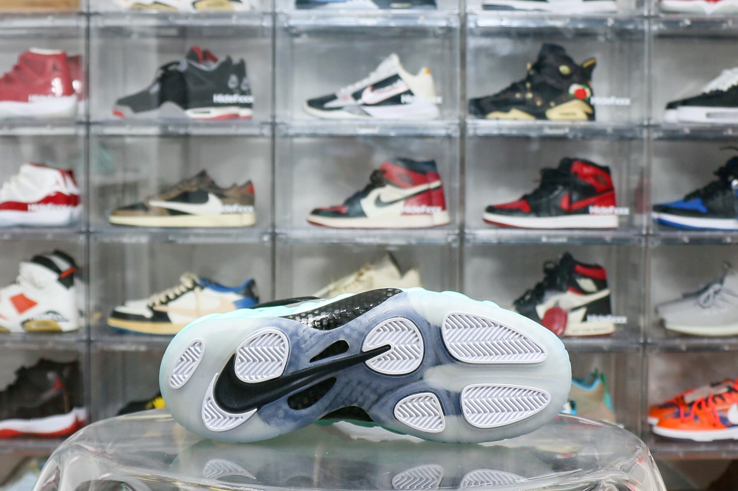 Nike Air Foamposite Pro Island Green 2017