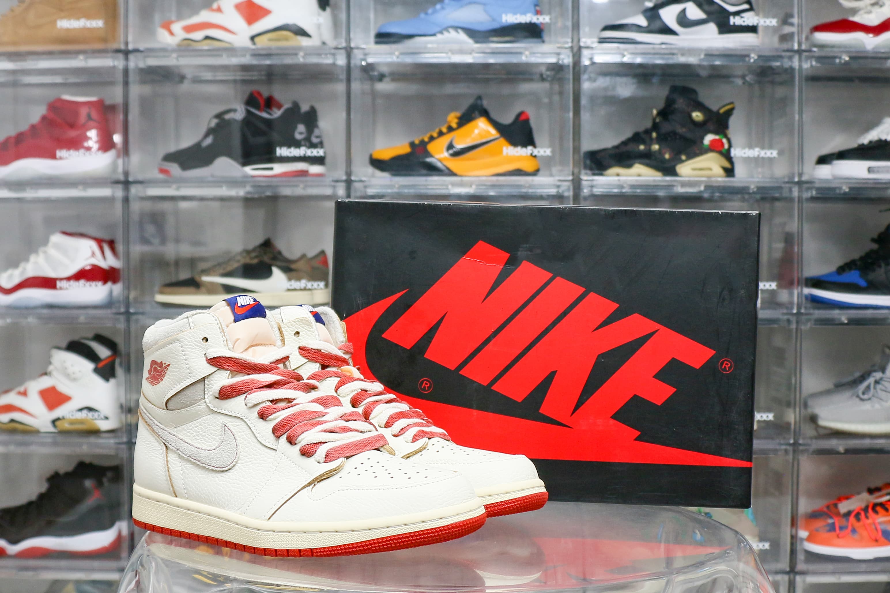 Jordan 1 Retro High Rare Air Sail Cinnabar 2025 (Women’s)