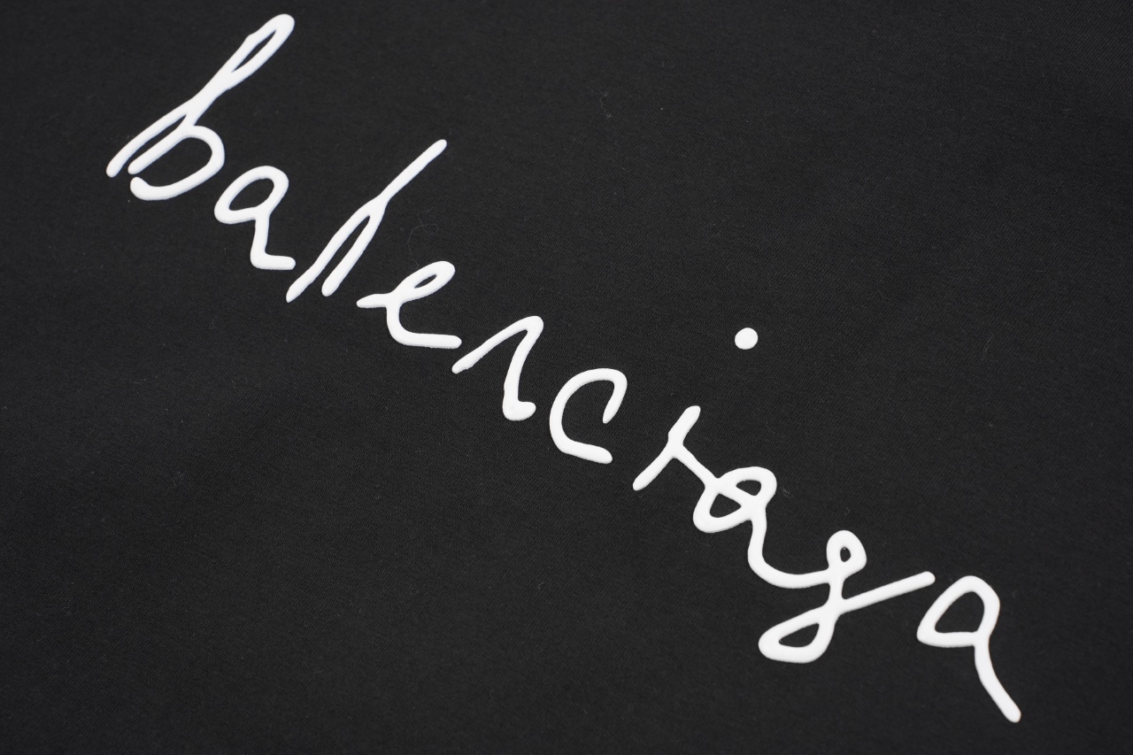 Balanciag@ Heart Tee