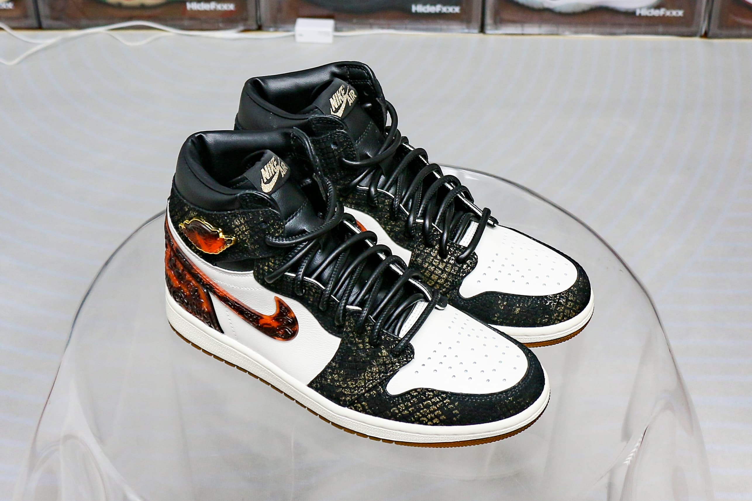Jordan 1 Retro High OG Xuanwu Year of the Snake（Ln5 A1）