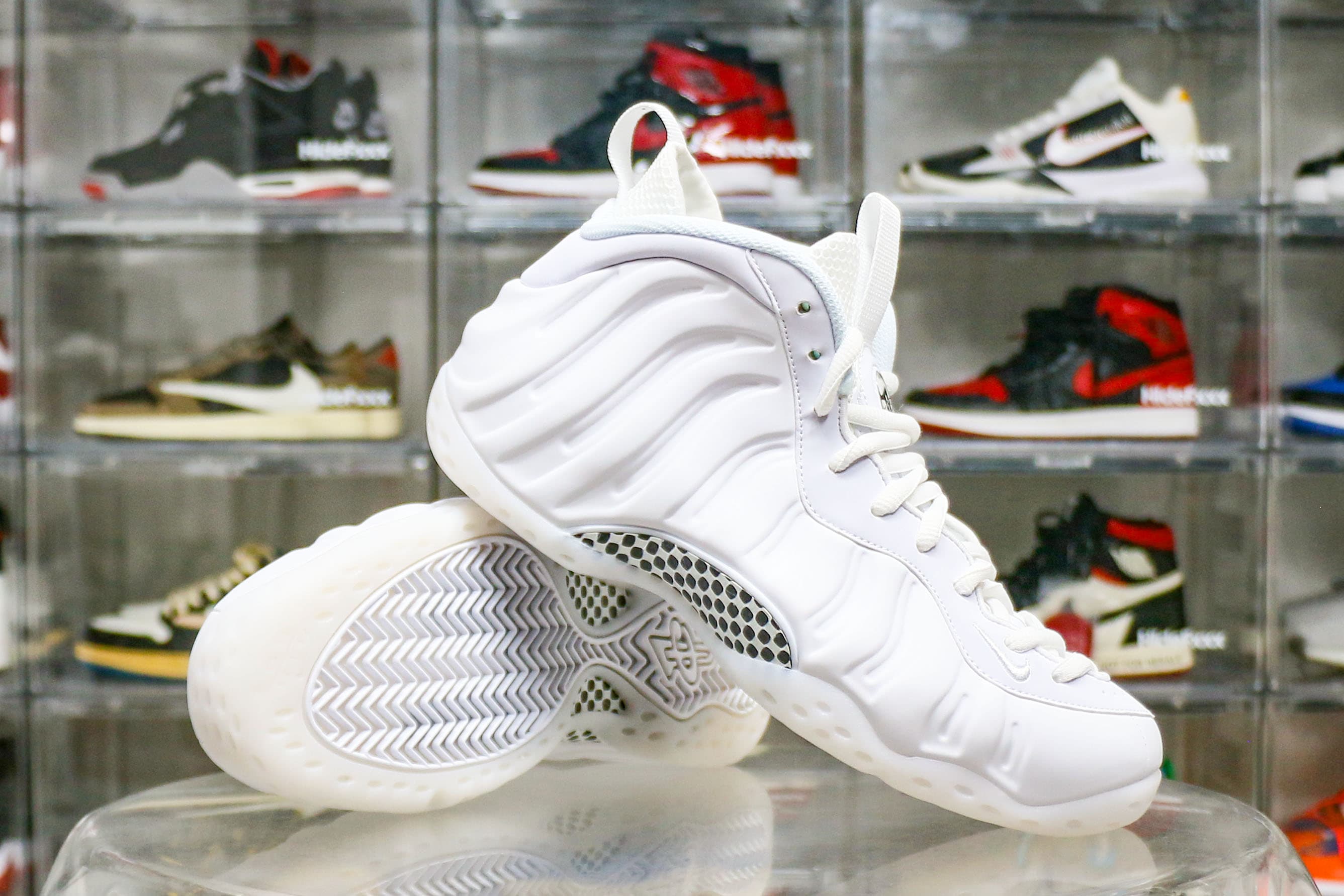 Nike Air Foamposite One Triple White