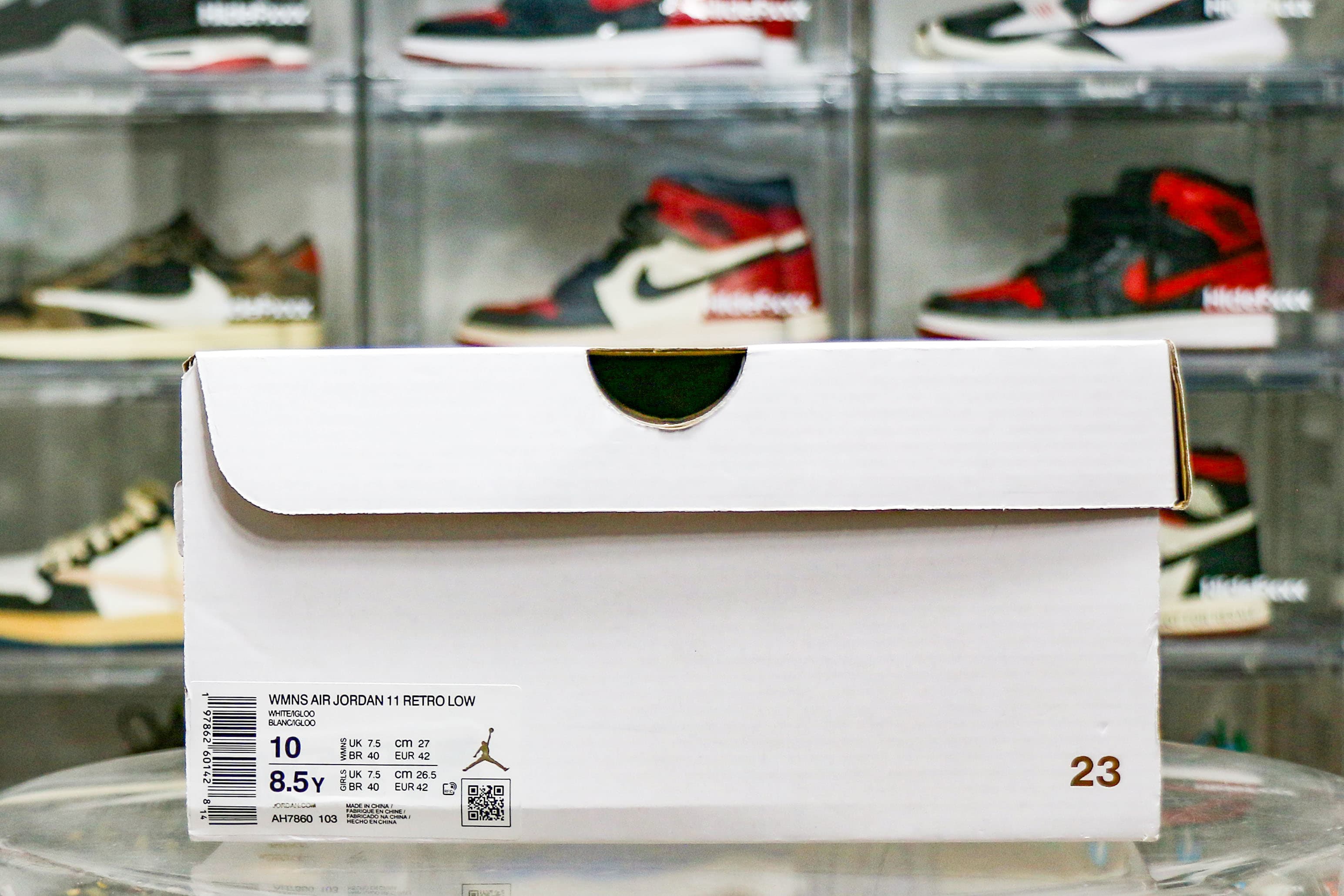 Jordan 11 Retro Low Igloo WMNS 2025